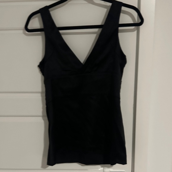 NWT Bebe silk Elegant Black Sequin Women's Top - Picture 4 of 5
